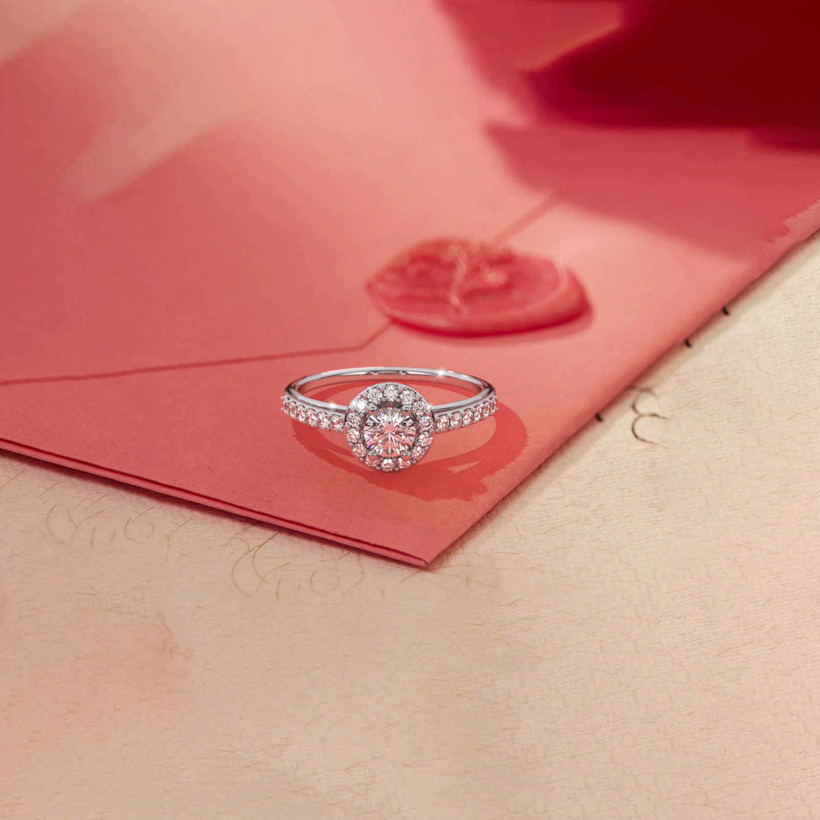 Round Halo Solitaire Ring